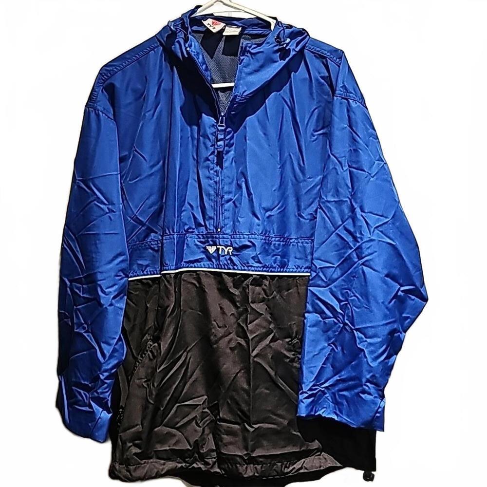 TYR quarter zip Vented Windbreaker  size S